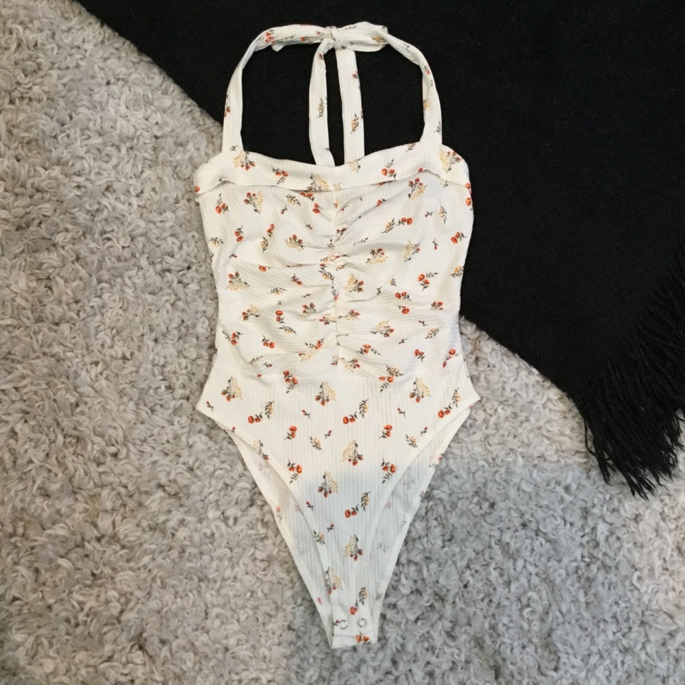 Forever 21 Floral Print Bodysuit